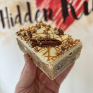 Pecan & Salted Caramel Fudge Blondie