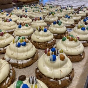 White Chocolate and Crispy M&M Teacake Cookie