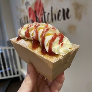 Victoria Sponge Mini Loaf *Halloween Twist*