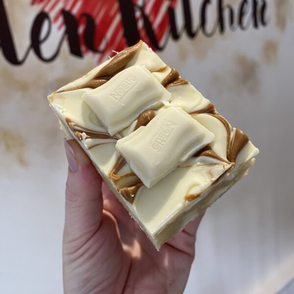 Milkybar & Biscoff Blondie - Image 2
