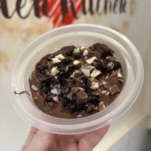Kinder, Oreo & Nutella no bake Cookie Dough Pot