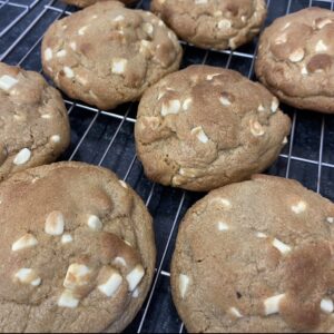 Chunky White Chocolate Cookie
