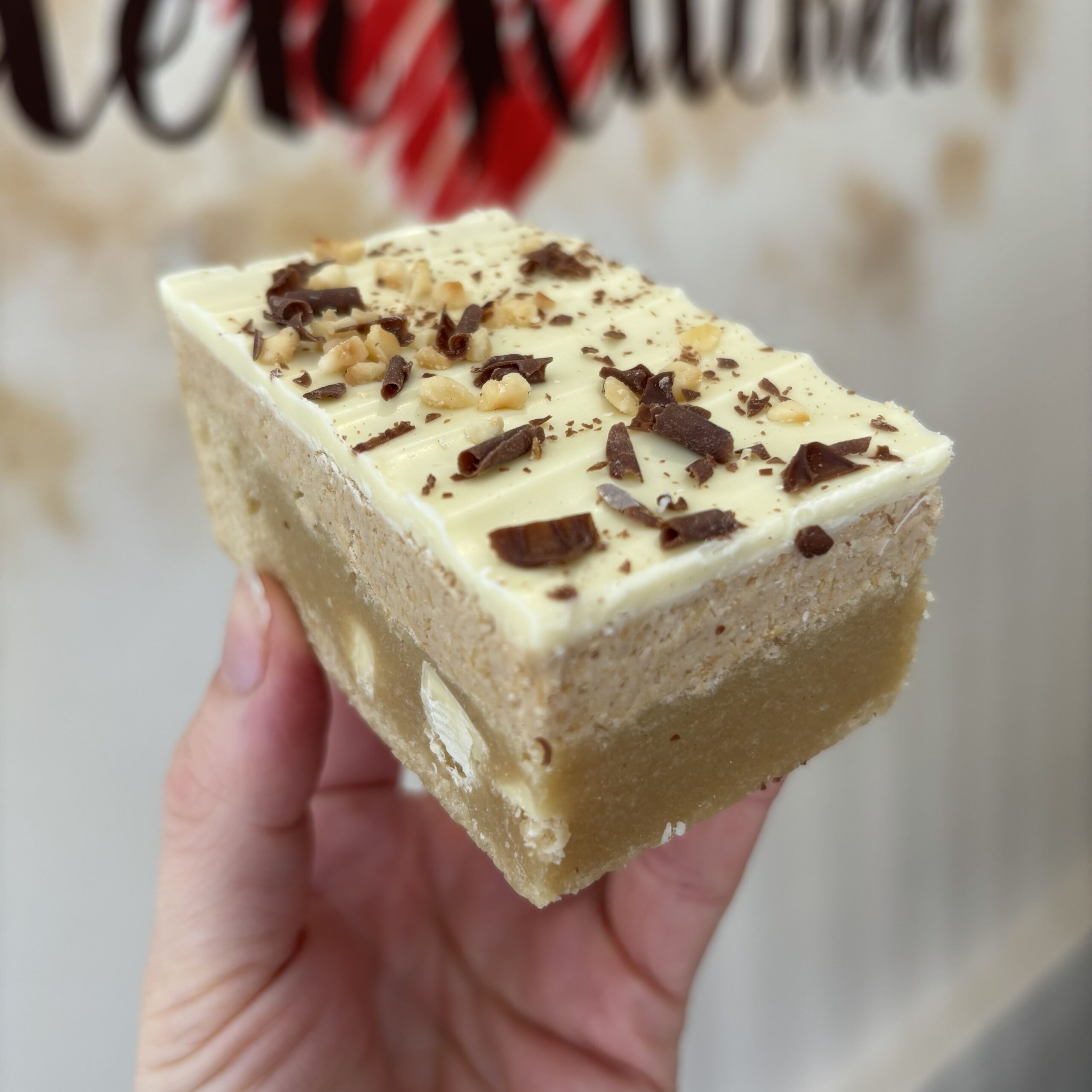Pistachio Kunafa Blondie