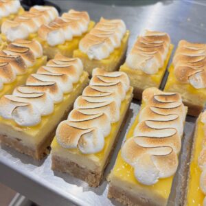 Lemon Mascarpone Bars with Digestive Base