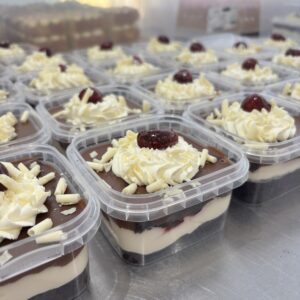 Black Forrest Cake Pot
